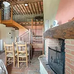 Vila Chelucci - Gualdo *